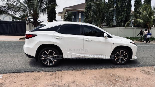 Lexus LX 2017 White