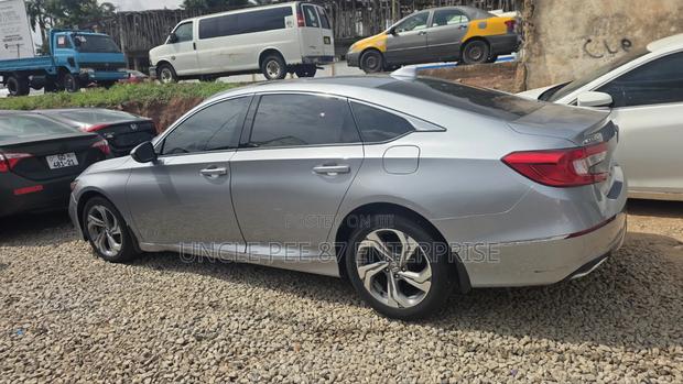 Honda Accord EX-L (1.5L 4cyl Turbo CVT) 2019 Silver