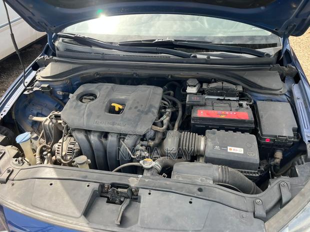 Hyundai Elantra SE 2018 Blue