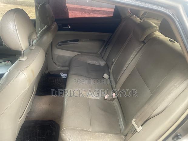 Toyota Prius 2006 Brown