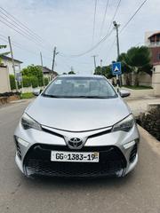 Toyota Corolla LE Plus 4dr Sedan (1.8L 4cyl CVT) 2015 Silver for sale