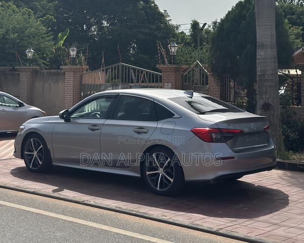Honda Civic Touring 2022 Silver