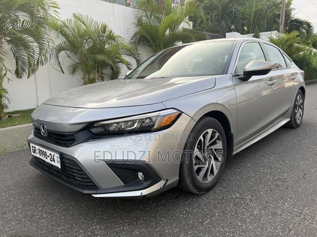 Honda Civic LX 2022 Silver