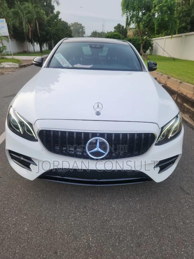 Mercedes-Benz E300 2018 White