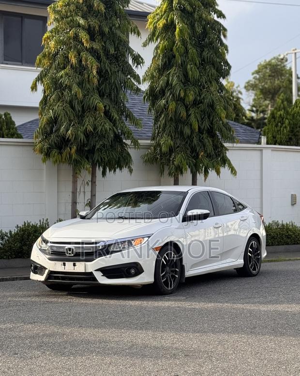 Honda Civic LX 4dr Sedan (2.0L 4cyl) 2016 White
