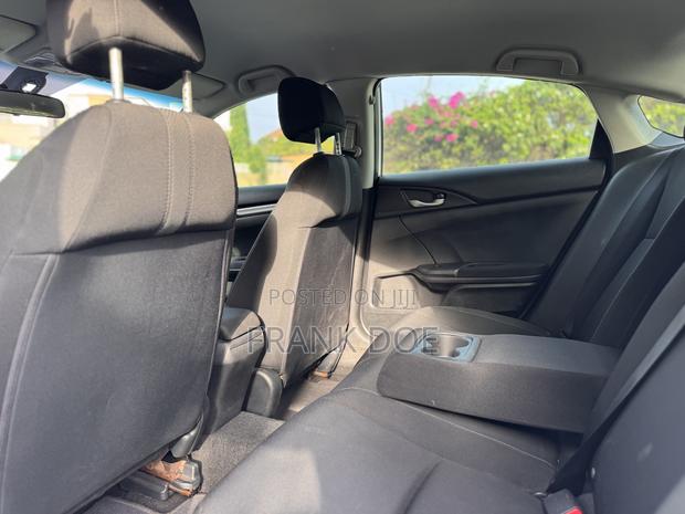 Honda Civic LX 4dr Sedan (2.0L 4cyl) 2016 White