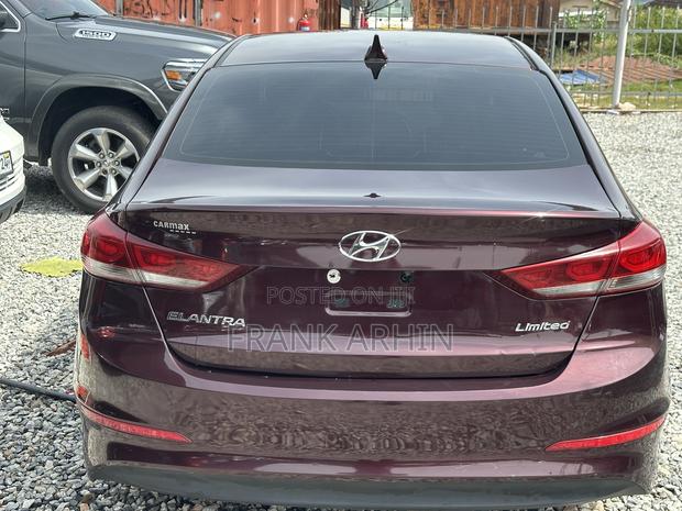 Hyundai Elantra 2017 Beige