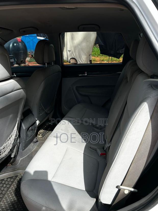 Kia Sorento 2013 White