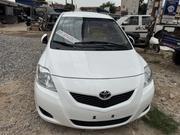 Toyota Belta 2010 White for sale