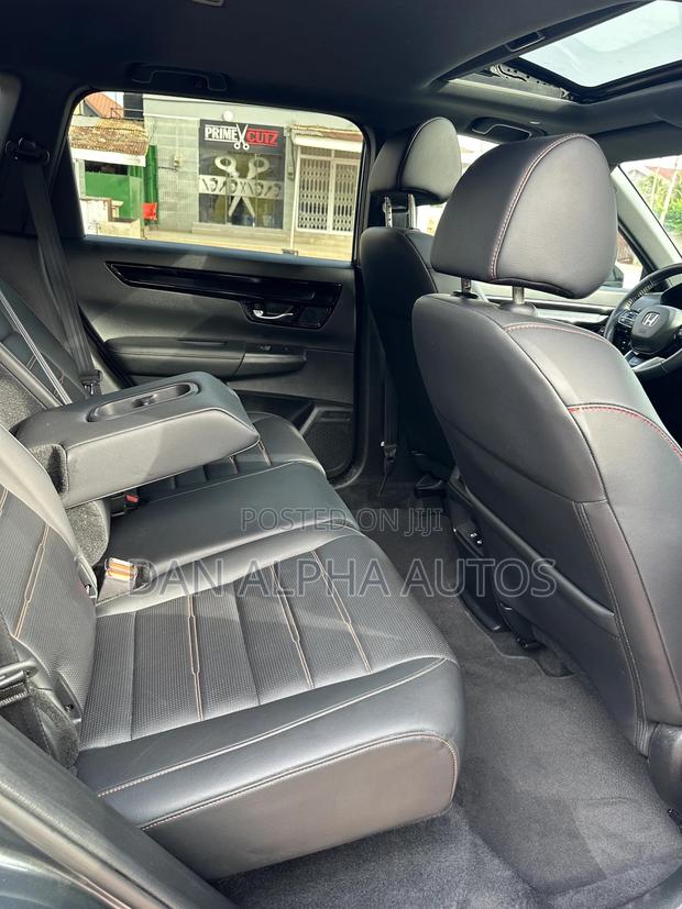 Honda CR-V Hybrid 2023 Gray