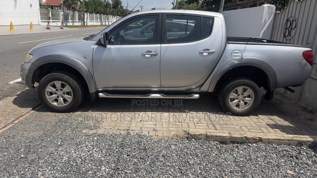 Mitsubishi L200 Single Cab 2.5 TD 4WD 2012 Silver