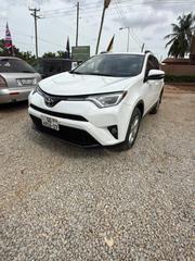 Toyota RAV4 XLE 4dr SUV (2.5L 4cyl 6A) 2015 White for sale