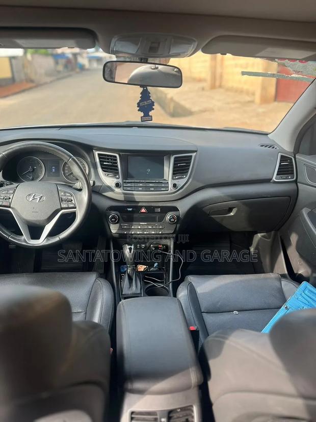 Hyundai Tucson Limited AWD 2018 White