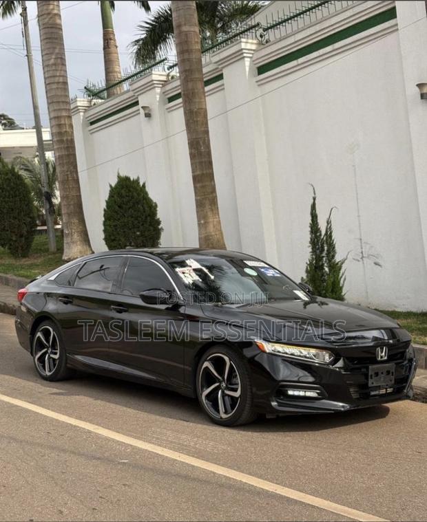 Honda Accord Sport 2.0T 2018 Black