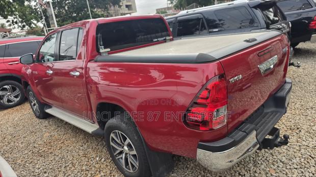 Toyota Hilux Revo Double Cab Deisel 2.8 AWD 2018 Red