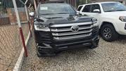 New Toyota Land Cruiser LC300 2025 Black for sale