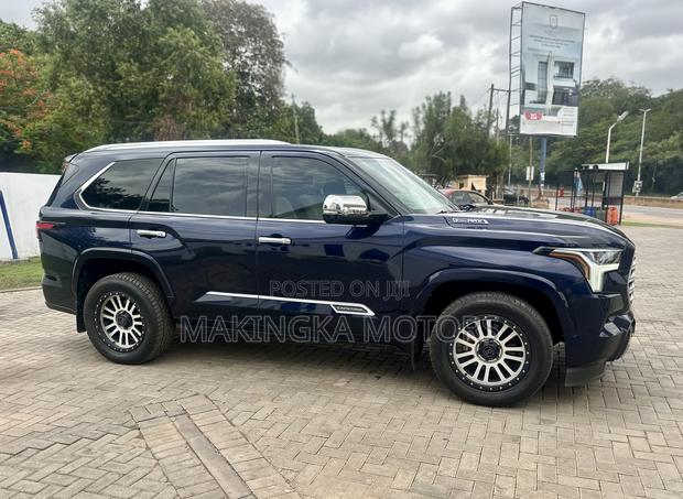 Toyota Sequoia Capstone RWD 2023 Blue
