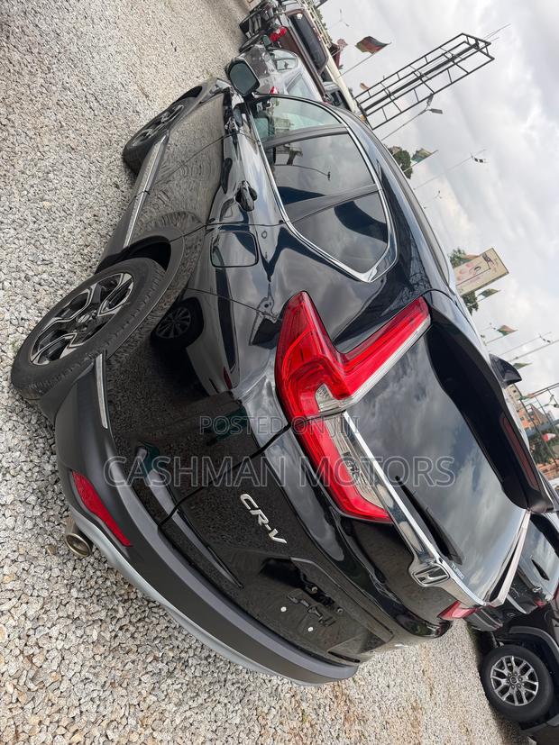 Honda CR-V Touring AWD 2019 Black