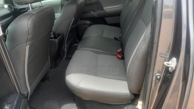 Toyota Tacoma TRD Sport 2019 Gray