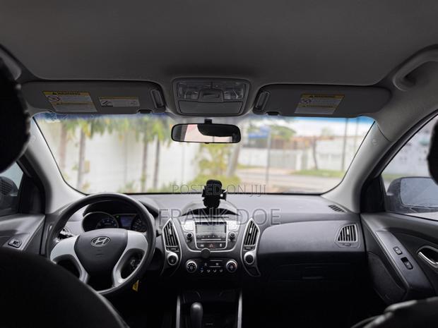 Hyundai Tucson GL FWD 2013 Silver