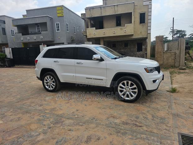Jeep Grand Cherokee Limited 4dr 4x4 2017 White