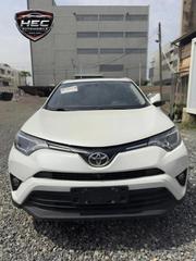 Toyota RAV4 2017 White for sale