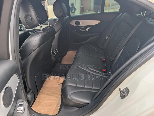 Mercedes-Benz C300 2016 White