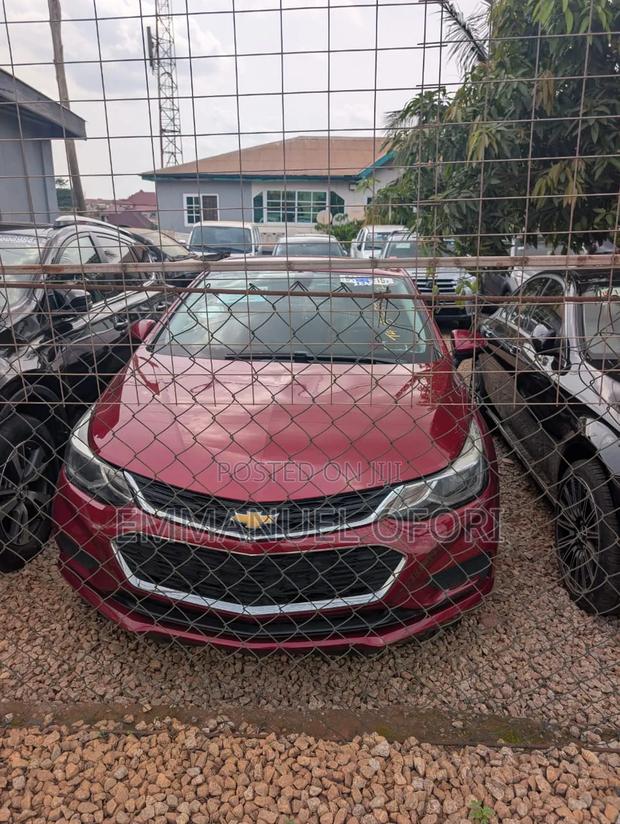 Chevrolet Cruze 2010 Red
