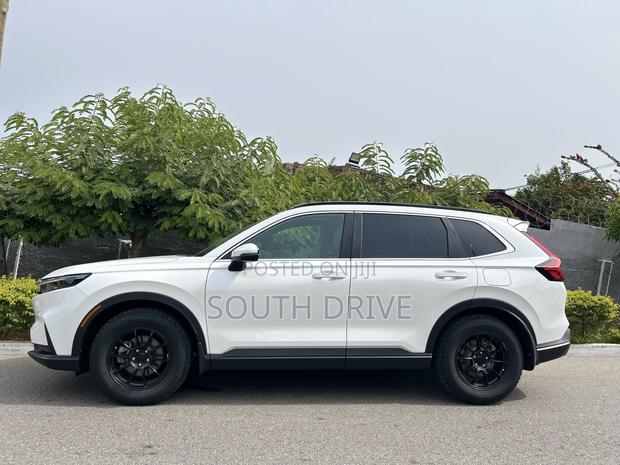 Honda CR-V 2025 White