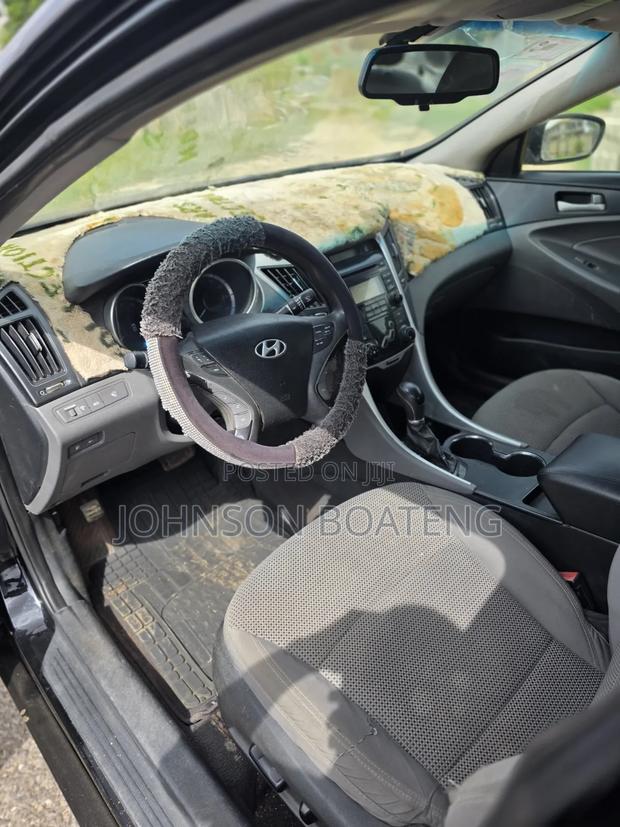 Hyundai Sonata 2012 Black