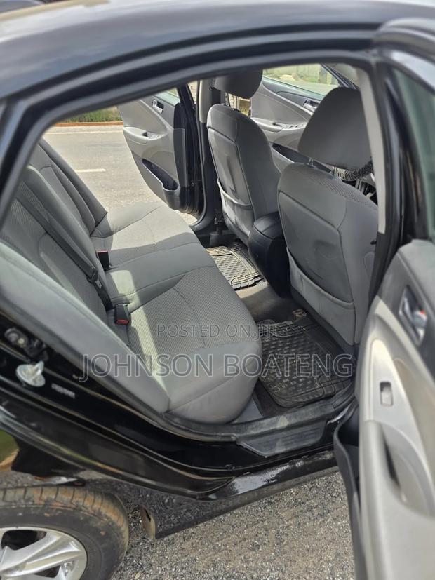 Hyundai Sonata 2012 Black
