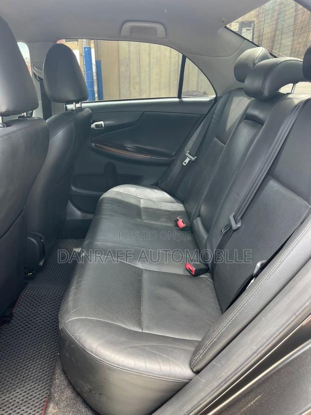 Toyota Corolla Altis 2013 Gray