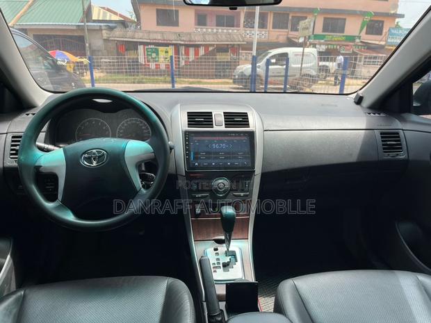 Toyota Corolla Altis 2013 Gray