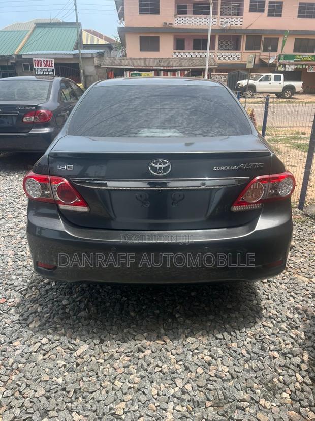 Toyota Corolla Altis 2013 Gray