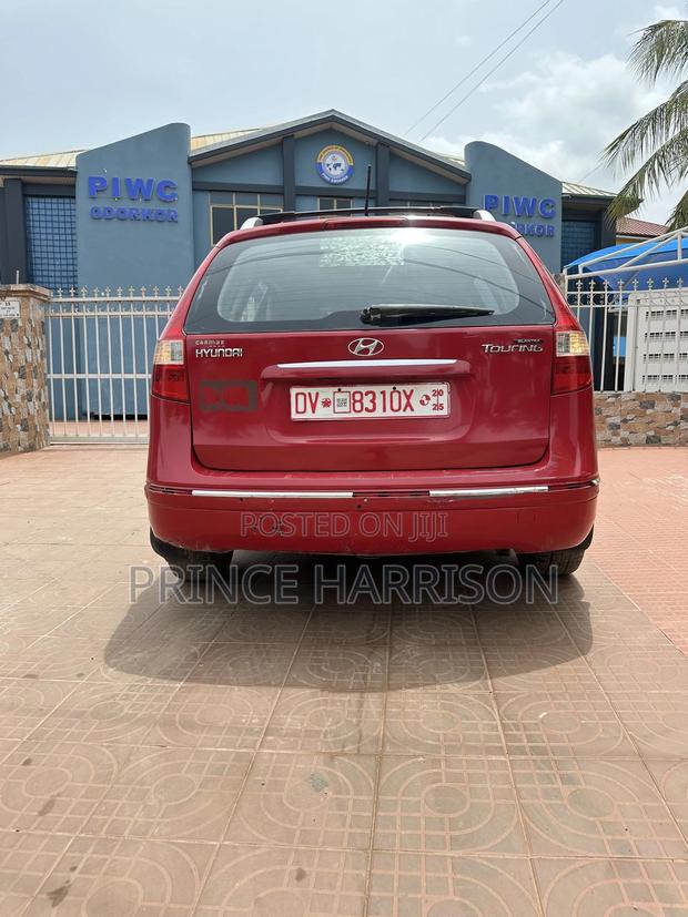 Hyundai Elantra GS Coupe FWD (1.8L 4cyl 6A) 2013 Red