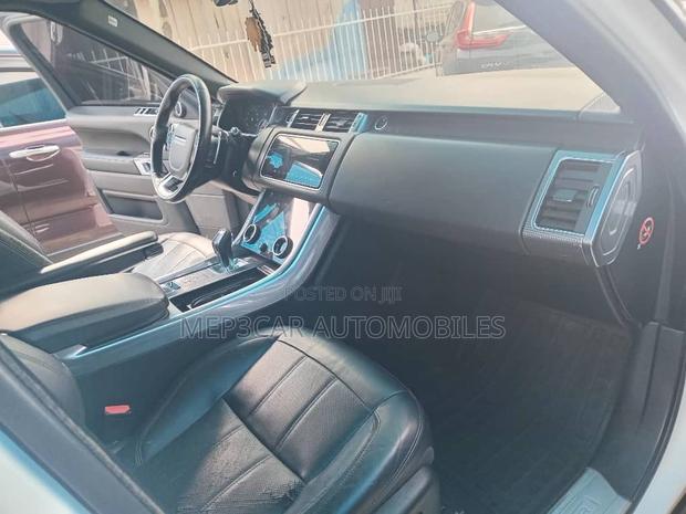 Land Rover Range Rover Sport Supercharged Dynamic 2019 White