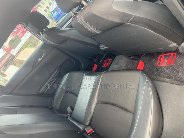Honda Civic Sport 2021 Black
