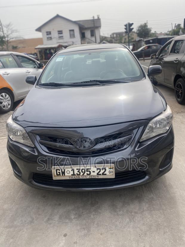 Toyota Corolla 2013 Gray