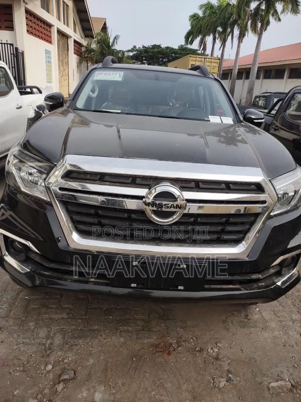 New Nissan Pick-Up 2025 Black