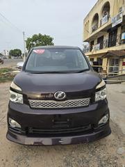 Toyota Voxy 2013 Brown for sale