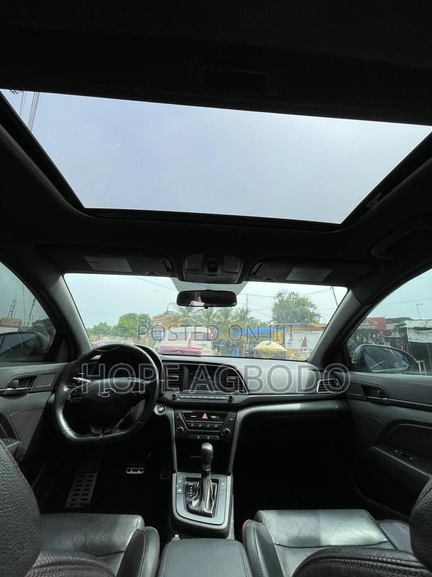 Hyundai Elantra Sport 2018 Gray