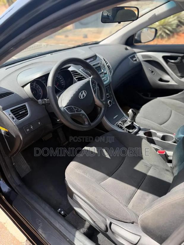 Hyundai Elantra Limited 4dr Sedan (1.8L 4cyl 6A) 2015 Black