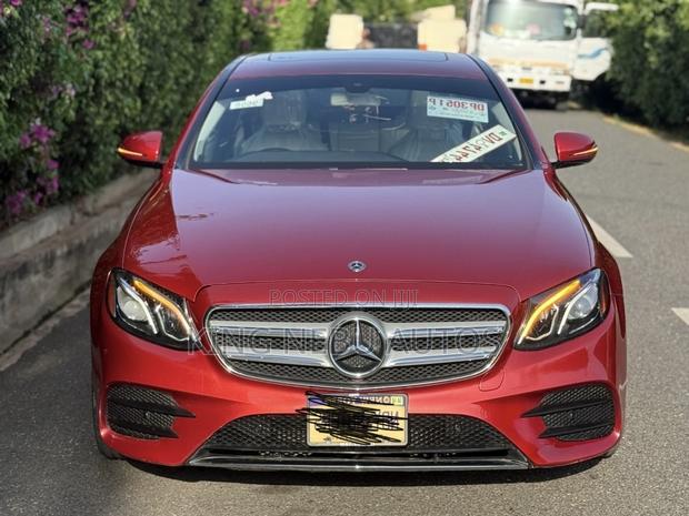Mercedes-Benz E350 2021 Red
