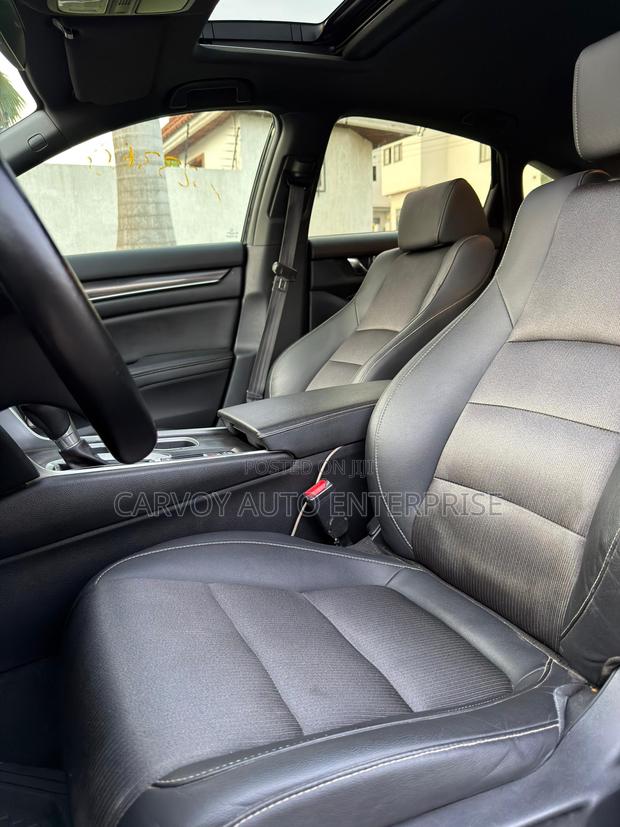 Honda Accord EX-L (1.5L 4cyl Turbo CVT) 2019 Black