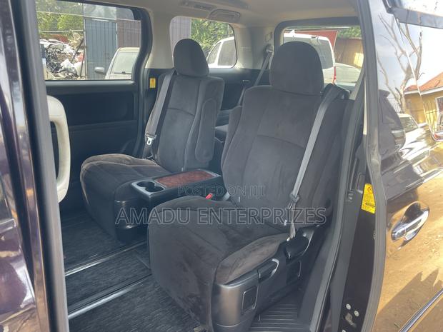 Toyota Alphard 2.4 Petrol FWD 2010 Burgundy