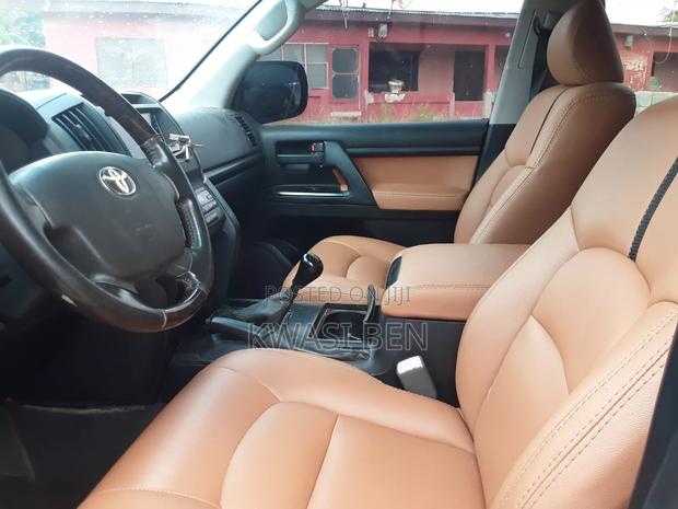 Toyota Land Cruiser 2008 Black