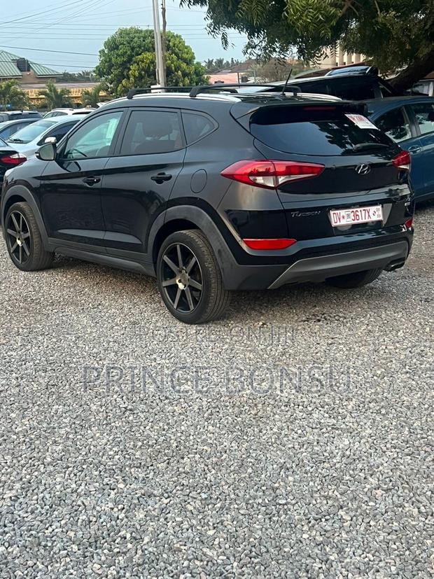 Hyundai Tucson 2018 Black