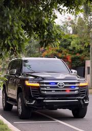 Toyota Land Cruiser LC300 2025 Black for sale