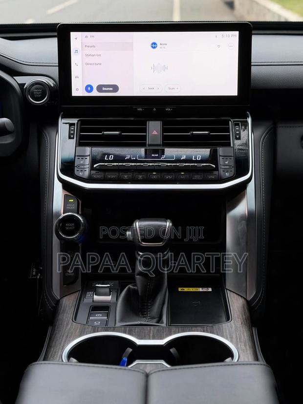 Toyota Land Cruiser 2025 Black