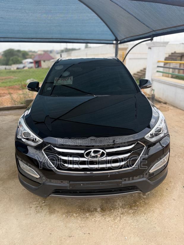 Hyundai Santa Fe 2016 Black